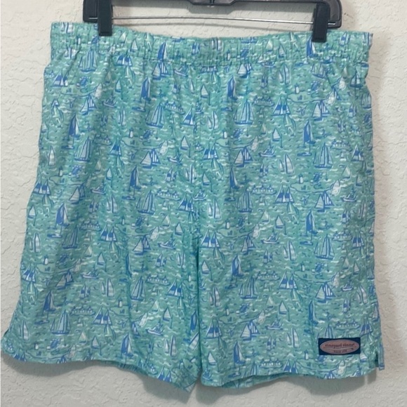 Vineyard Vines Other - Men’s vineyard, vine, swim trunks size Medium